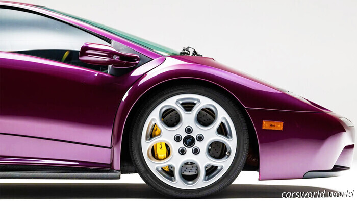 Stunning Analogue Diablo Represents Lamborghini in Its Truest Form | Carscoops